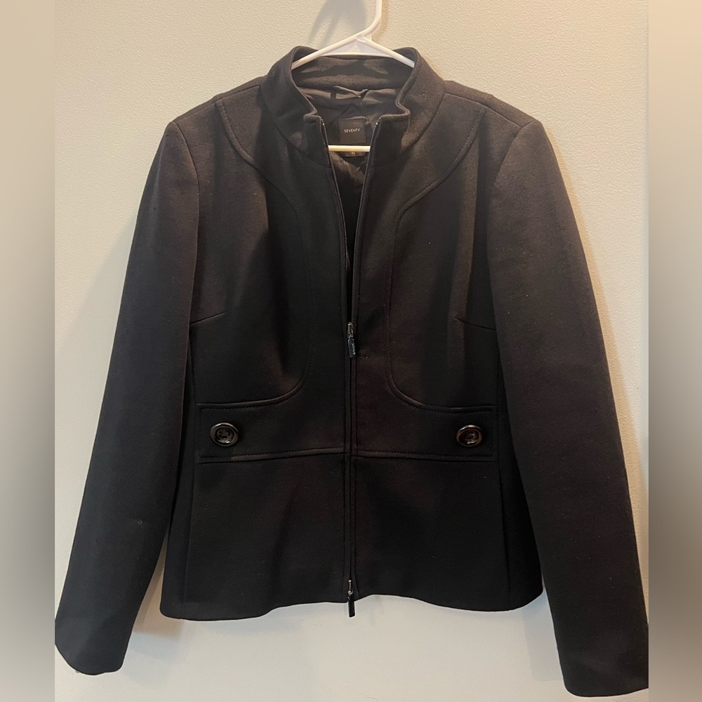 Seventy double zippered suit jacket. Size 46